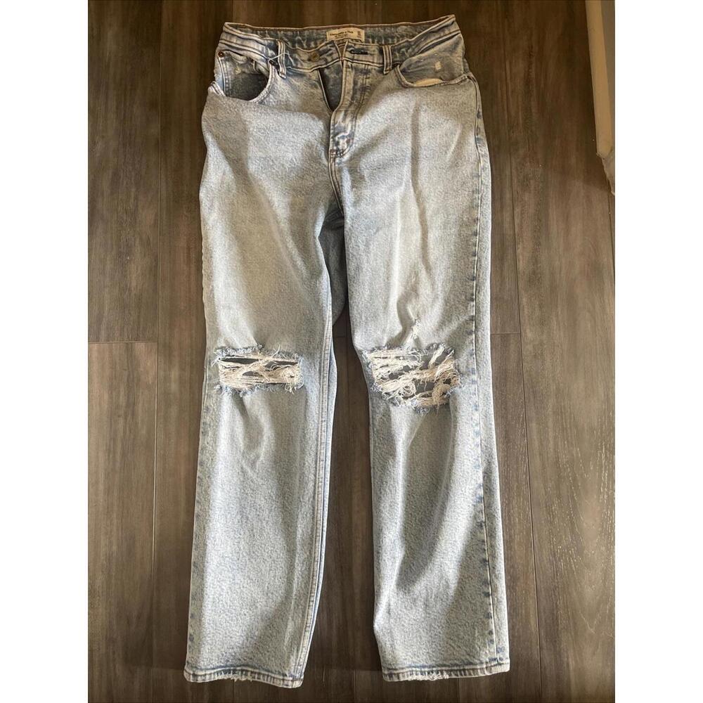 ABERCROMBIE & FITCH women’s jeans Vintage 90’s Ultra High Rise Distressed 30
